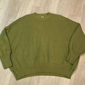 Free People oversized green sweater